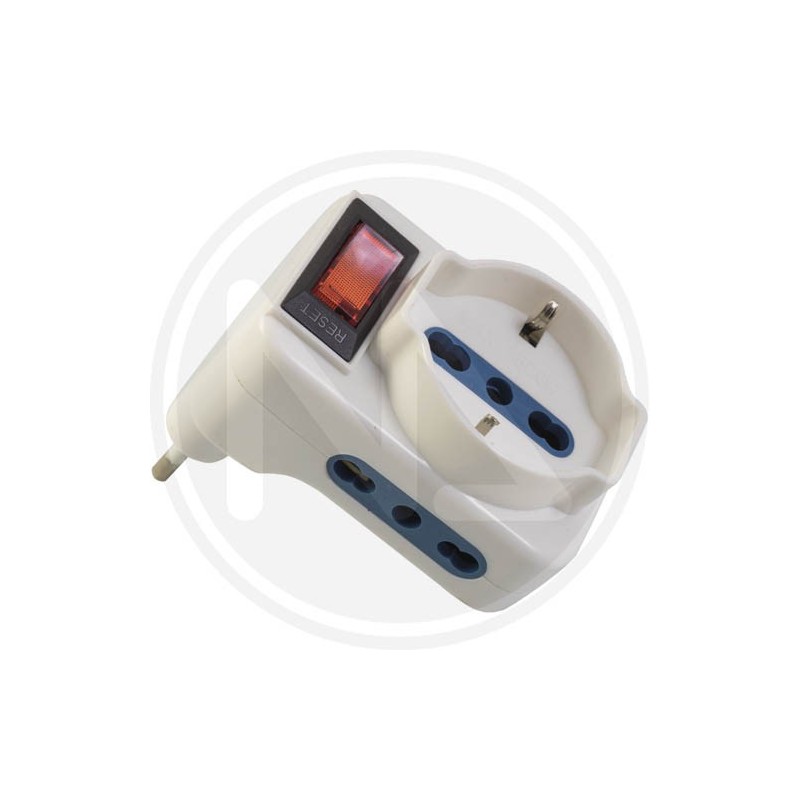 SPACE SAVING ADAPTER 10A TRIPLE WITH INTERRUPTER MAURER
