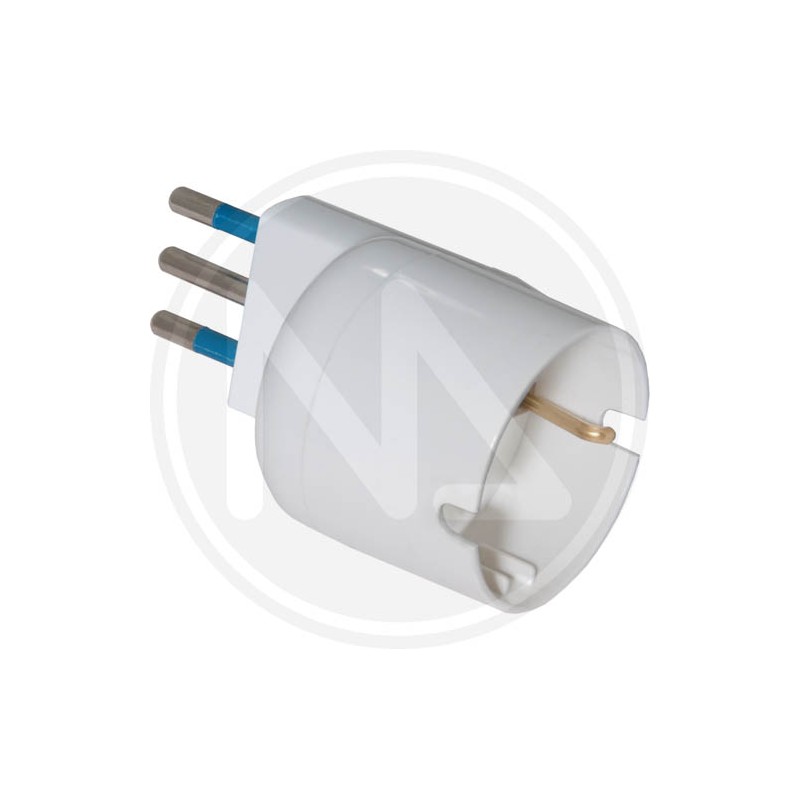 space saving single adapter 10A schuko socket maurer