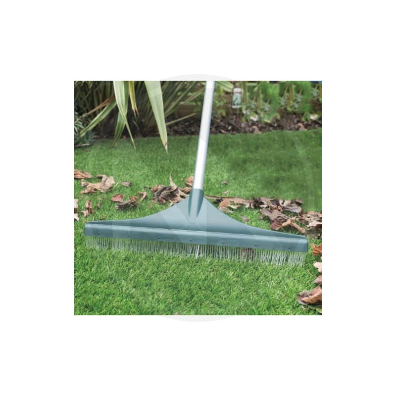 COMB Broom FOR SYNTHETIC LAWN