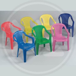 SEDIA CON BRACCIOLI IN RESINA colorata "FORMICA"