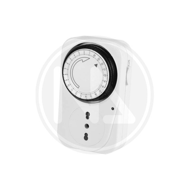 PRESA CON TIMER ANALOGICO MAURER